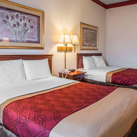 Econo Lodge Inn & Suites Marianna Exterior foto