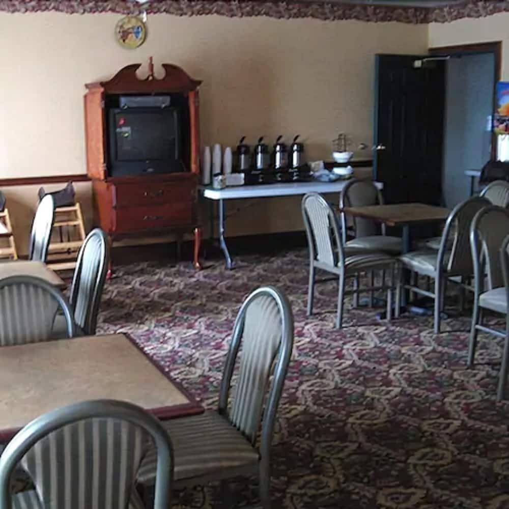 Econo Lodge Inn & Suites Marianna Exterior foto