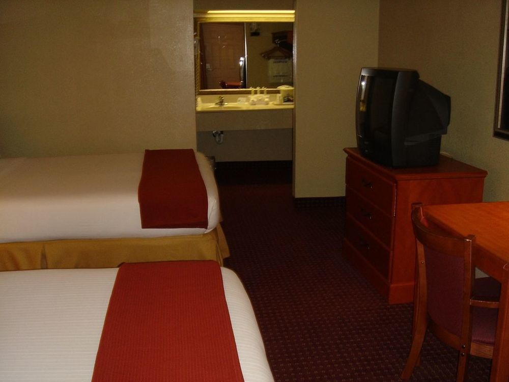 Econo Lodge Inn & Suites Marianna Quarto foto